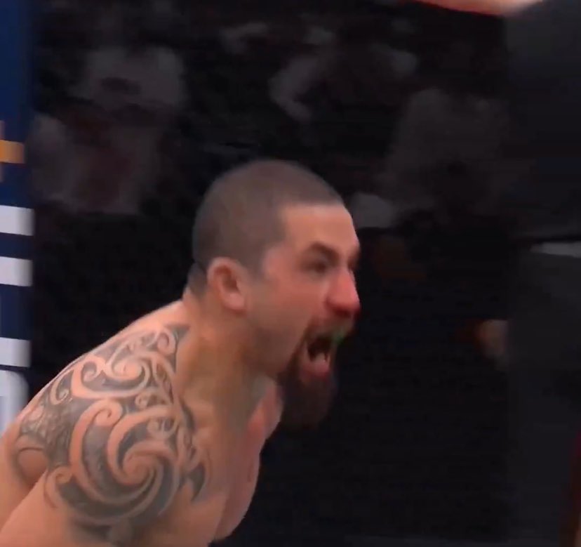 Encamên UFC Fight Night'ê şeva derbas bûyî;
Robert Whittaker-Ikram Aliskerov
Robert Whittaker ✅
Sergey Pavloviç-Alexander Volkov
Alexander Volkov ✅
Kelvin Gastelum-Daniel Rodriguez
Kelvin Gastelum ✅
Sharabuttin-António Trocoli       Sharabuttin ✅
Johnny Walker-Volkan
Volkan✅