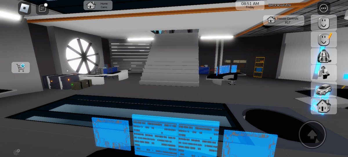 NarasuiN's tweet image. I love the new #ROBLOXBrookHaven house futuristic and Sci-fi super fucking cool,