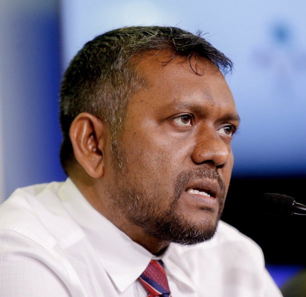 Hassan Kurusee (@hkurusee) on Twitter photo ޒުވާން އެހެން ލީޑަރަކަށް ފުރުސަތު ދޭން <a href="/faya_i/">Fayyaz Ismail</a> އިސްތިއުފާ ދޭންޖެހޭ. ފައްޔާޒުގެ ފާހަގަކޮށްލެވޭ 14 ފެއިލިޔާ👇
🔹ބިދޭސީ ރެގިއުލަރައިޒޭޝަން ފެއިލް
🔹ޓްރާންސްޝިޕްމަންޓް ބަދަރު ފެއިލް
🔹އެއާޕޯޓް ތަރައްގީކުރުން ފެއިލް
🔹ސިލްގަލް ވިންޑޯ މަޝްރޫއު ފެއިލް
🔹ކޮޗިން ފެރީ ފެއިލް
🔹ސަބްމެރިން ޒުވާން އެހެން ލީޑަރަކަށް ފުރުސަތު ދޭން <a href="/faya_i/">Fayyaz Ismail</a> އިސްތިއުފާ ދޭންޖެހޭ. ފައްޔާޒުގެ ފާހަގަކޮށްލެވޭ 14 ފެއިލިޔާ👇
🔹ބިދޭސީ ރެގިއުލަރައިޒޭޝަން ފެއިލް
🔹ޓްރާންސްޝިޕްމަންޓް ބަދަރު ފެއިލް
🔹އެއާޕޯޓް ތަރައްގީކުރުން ފެއިލް
🔹ސިލްގަލް ވިންޑޯ މަޝްރޫއު ފެއިލް
🔹ކޮޗިން ފެރީ ފެއިލް
🔹ސަބްމެރިން