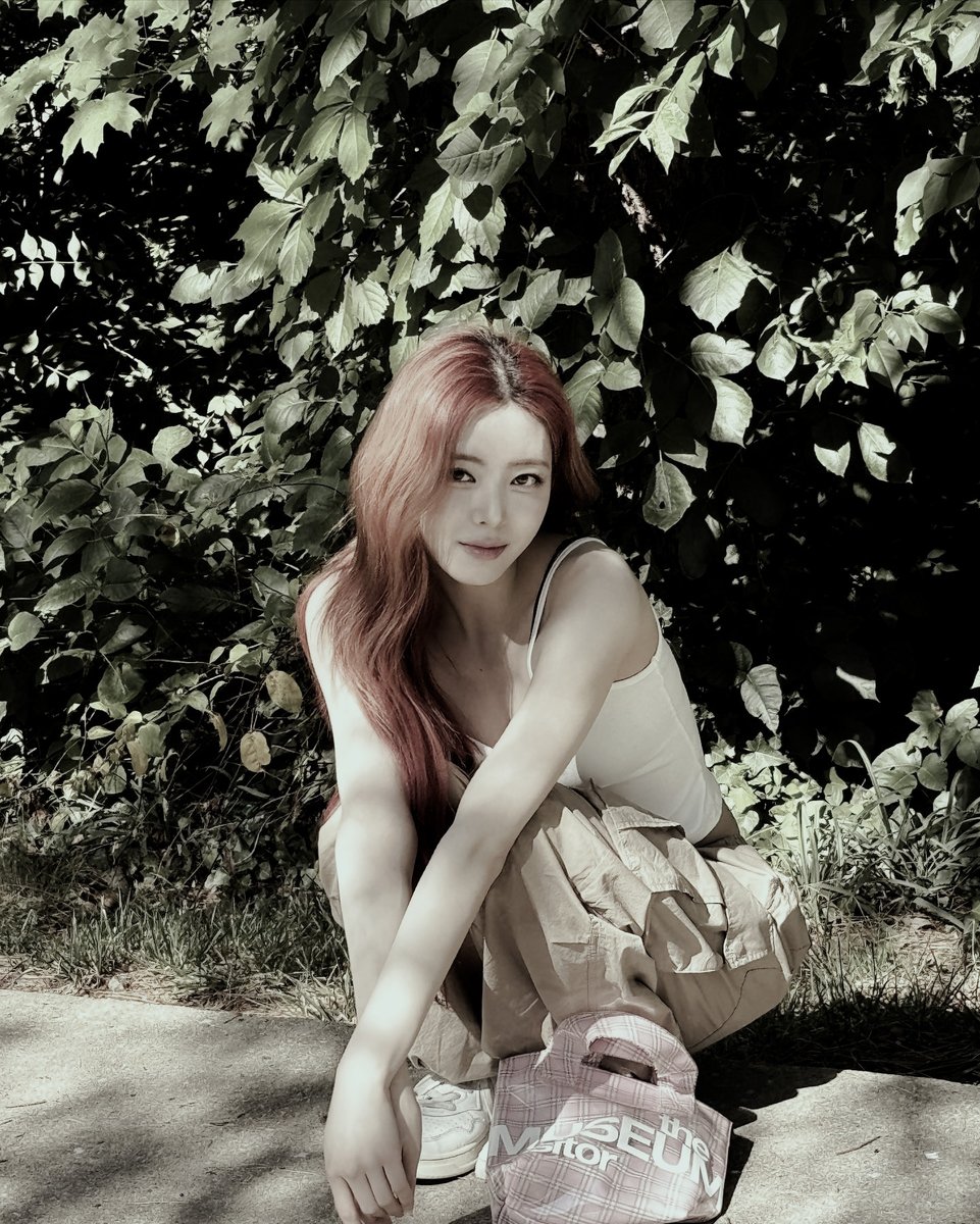 ㅤㅤ
The rustling leaves, the whispering winds, and the golden sunlight are her sanctuary. Every step in the forest, every breath of fresh air, fuels her spirit. She is truly alive, connected to the earth, reveling in the beauty of the world around her.
ㅤㅤ