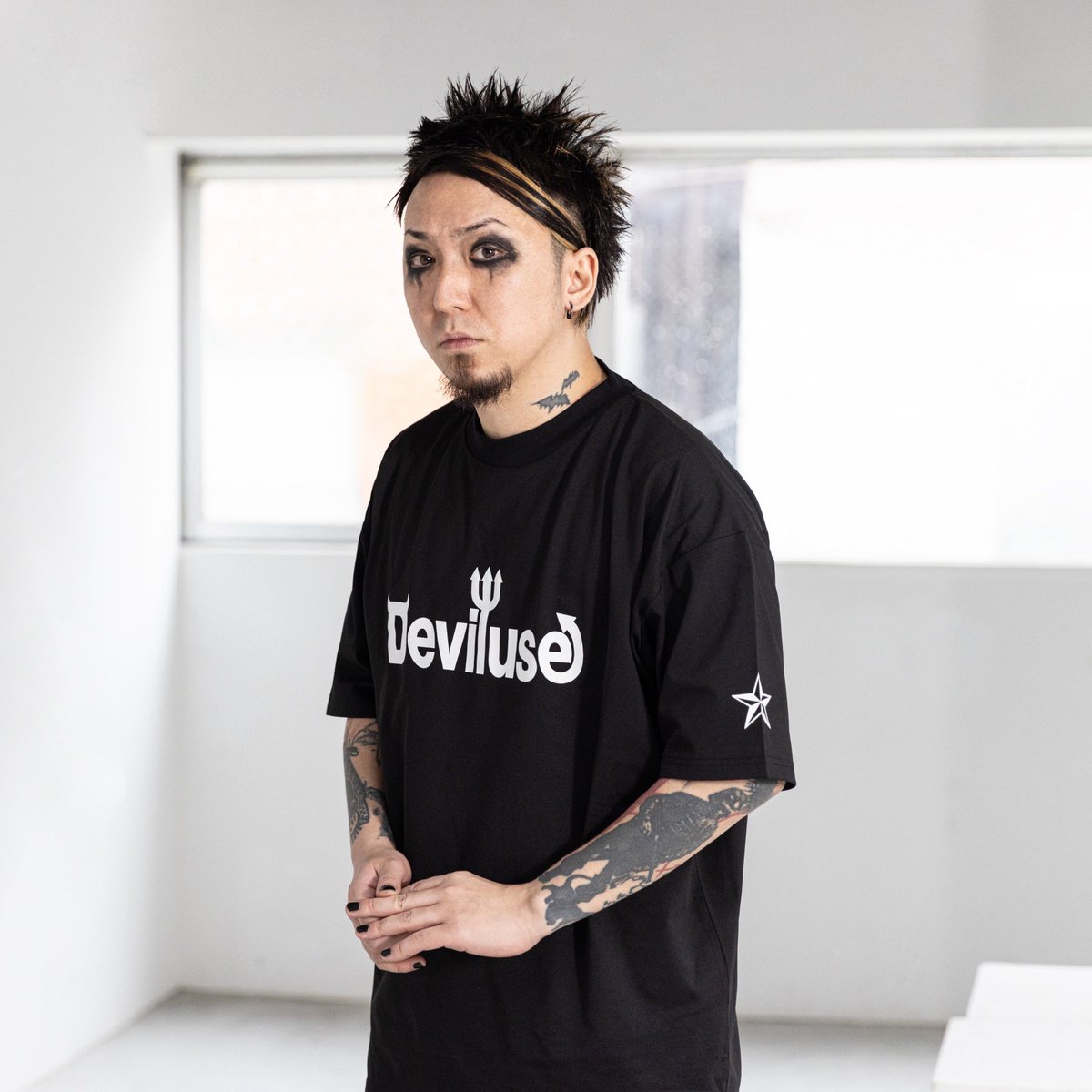 t*_様 Deviluse × FACT Tシャツ サイズ:XXL Deviluse FACT コラボ ロンT 黒 XXL 新品未開封 - メルカリ
