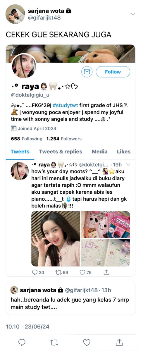 kromikoku's tweet photo. ketika gifari tau adeknya yang masih kelas 7 esempe main studytwt dan ngefans sama dona (gebetannya gifari sendiri)
-
from gifaridona universe https://t.co/vgZXyu6wTr