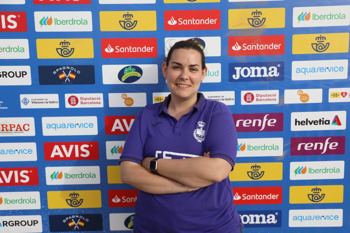 ⚖️ La pareja de árbitros españoles formada por Sergio Martínez y Víctor Rollán están arbitrando la final masculina del Campeonato del Mundo de #BalonmanoPlaya entre Dinamarca 🇩🇰 y Croacia 🇭🇷 que se está celebrando en China

⏫ Ana Díez, por su parte, ha ejercido como delegada en