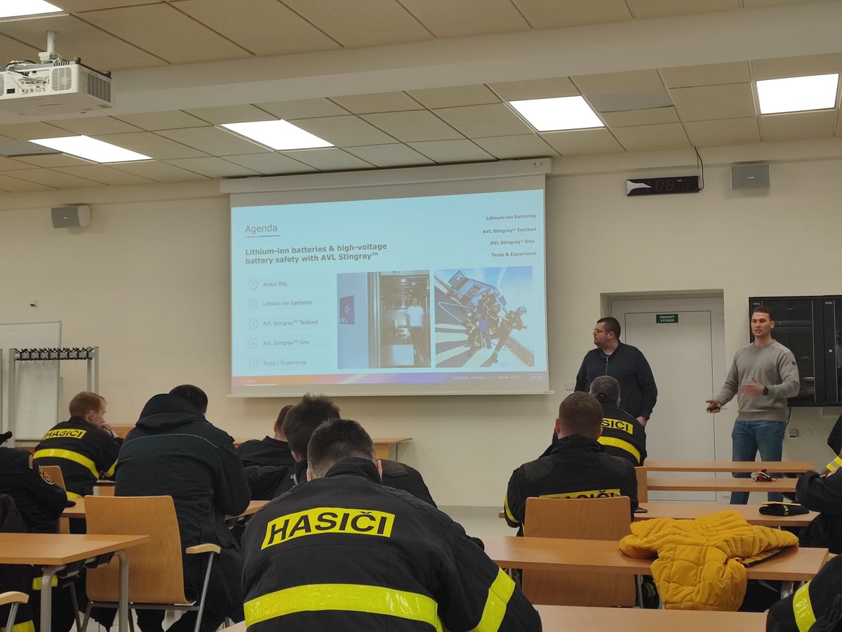TSsolutions_'s tweet image. Total Safety Solutions recently showcased our Emergency Plug and AVL Stingray™ One in the Czech Republic, collaborating with AVL and PROIZS. Stay tuned for highlights from Chyňava and Frýdek-Mistek! 

#SafetyInnovation #DemoTour #AVL #PROIZS #emergencyplug #avlstingrayone