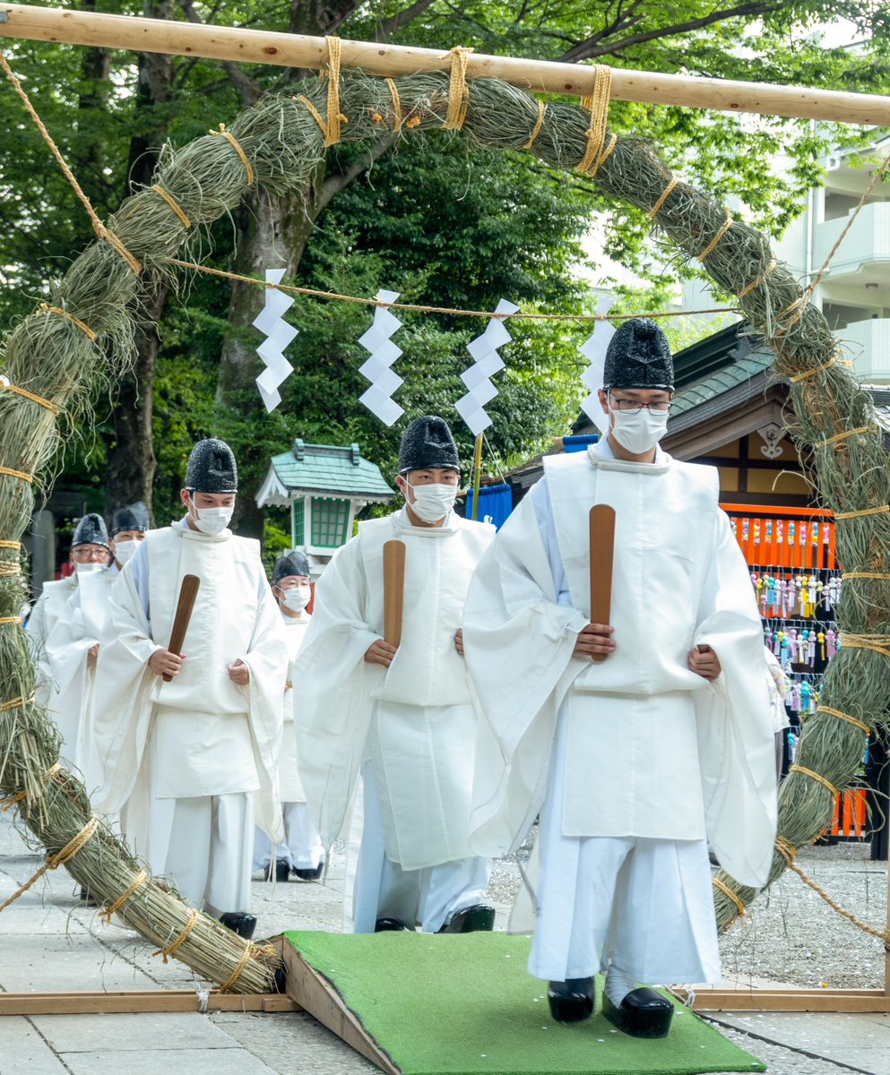 〜夏越大祓〜

令和６年6月30日（日）
第１回　「午前１0時」
第2回　「午後1時」
第3回　「午後４時」　

今年は大勢の方のご参列が
予想されることから
3回斎行することといたしました

午前１0時、午後1時、午後４時の祭儀は同じ内容です

第2回　「午後1時」は
混雑が激しいと予想されます🙇‍♂️