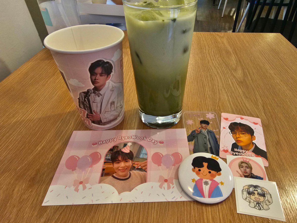 💙💙💙

<a href="/RyeowookUnited/">Ryeowook United 려욱 유나이티드</a>
#Forever_our_prince_Ryeowook
#영원히_우리의_왕자_려욱