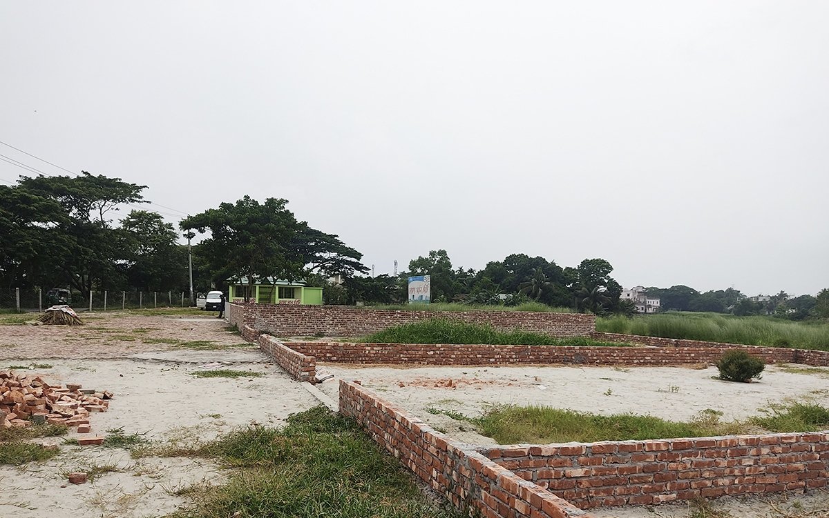 dhaka_suncity's tweet image. আপনি ঢাকার মধ্যে কিস্তিতে জমি কিনতে আগ্রহী হলে আপনার জন্য &quot;ঢাকা সান সিটি&quot; হচ্ছে সঠিক পছন্দ।কারণ আমরা আপনাকে দিবো ৫ বছরের সহজ কিস্তির ব্যবস্হা

 বুকিং দিতে এবং বিস্তারিত জানতে যোগাযোগ করুন: 01407029780

#dhakasuntity #hasanhomesanddevelopersltd #Readyplot #Keranigonj #plotsforsale