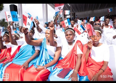jeanclaudeIshim's tweet photo. Kagame's focus on technology has positioned Rwanda as an innovation leader. Vote for a future of endless possibilities. #ToraKagame24 #RPFOnTop #RPFInBusogo https://t.co/kdsPbQvxIb