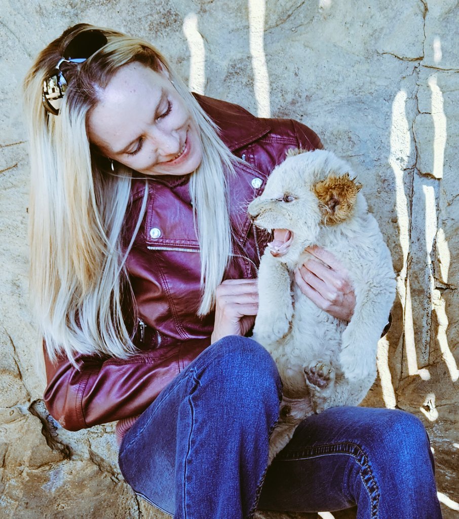 💜 Elevate Yourself 💜 tweet media