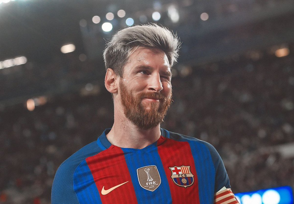 Messi_Magicman's tweet photo. Messi is the only player in history to score more than 50 goals in a single season without counting any penalty kicks.

He did it FOUR times. 🐐 https://t.co/jQqT1GuANV
