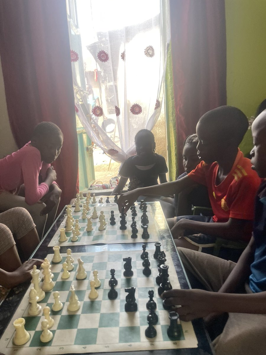 RestoringHopeF2's tweet photo. This weekend we kicked off Chess Program in Manyatta………..Chess training and practicing enables players to think critically and improves concentration…….If you would like to know how to play or you have a child you would like to join us please call 📞 0745 528 920 https://t.co/5OVvzYztmf