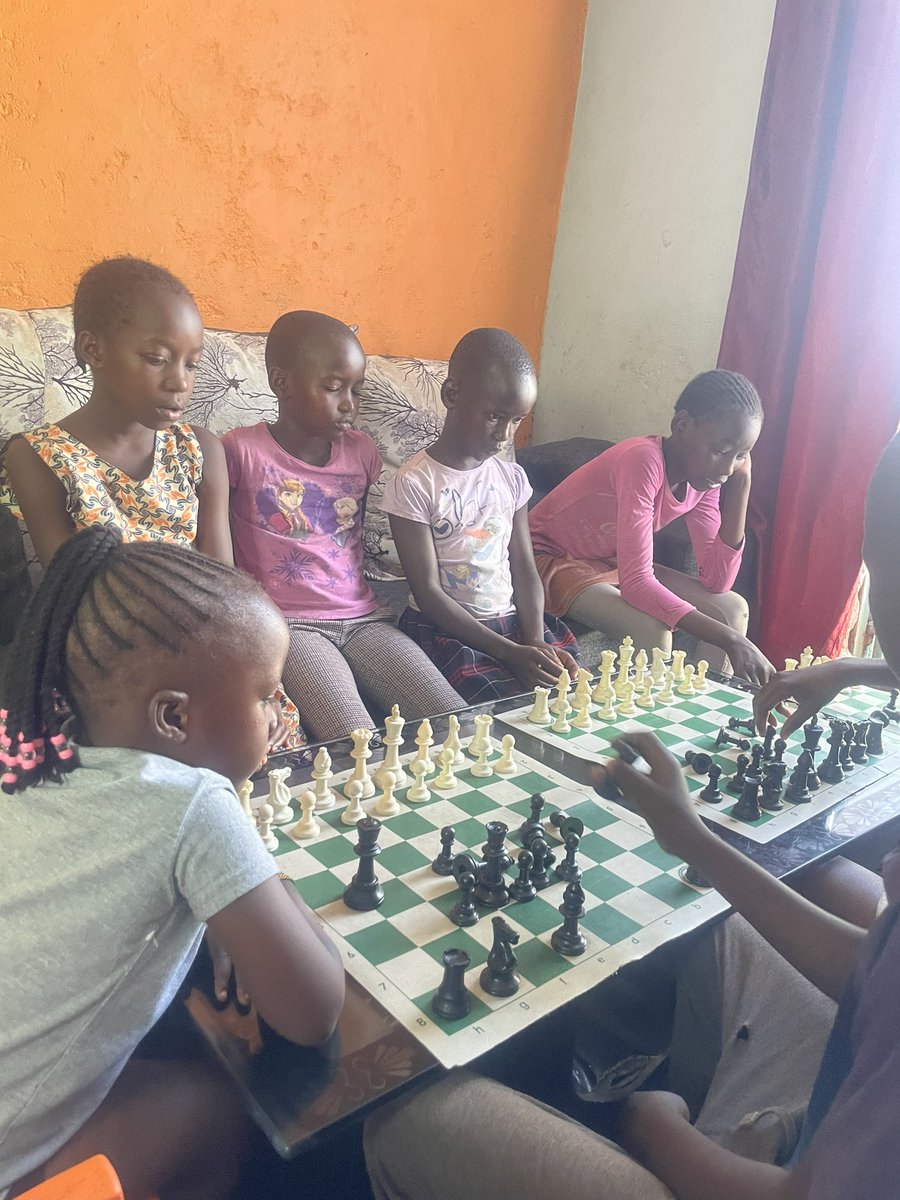 RestoringHopeF2's tweet photo. This weekend we kicked off Chess Program in Manyatta………..Chess training and practicing enables players to think critically and improves concentration…….If you would like to know how to play or you have a child you would like to join us please call 📞 0745 528 920 https://t.co/5OVvzYztmf