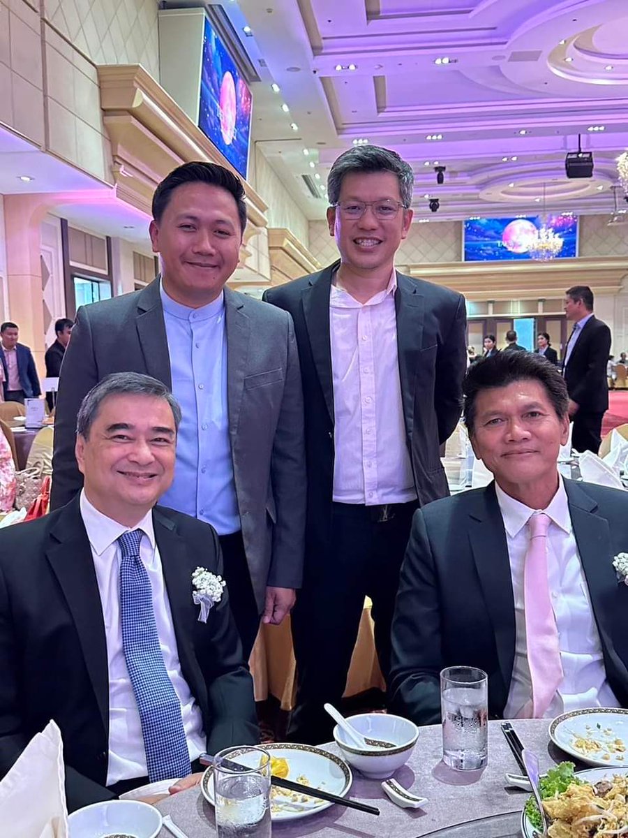 สาธิต ปิตุเตชะ tweet media