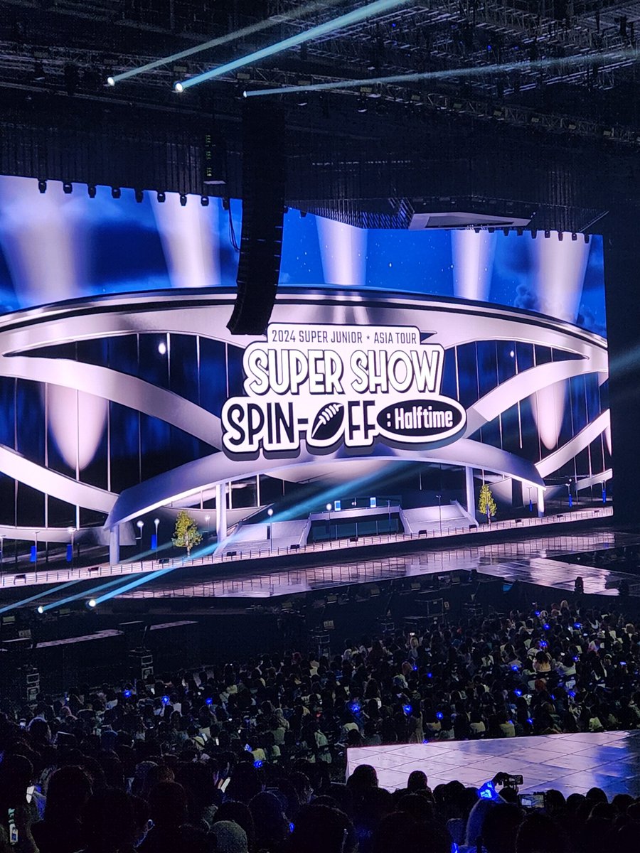 gyuraem's tweet photo. 12 year old me, you're finally here! 🥹💙

#SuperShow_Spinoff_Halftime #SSS_HALFTIME https://t.co/HYqSFvXdqy
