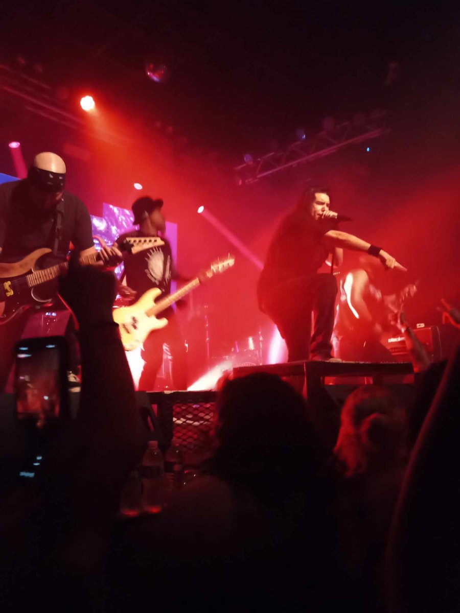 JosephMueller's tweet image. Really badass show at @treesdallas from #ProjectRogue #ReDEFIND #AKillersConfession &amp;amp; #ILLNino!