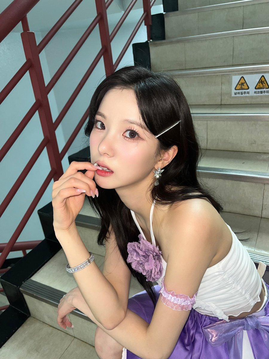 official_kep1er's tweet photo. Shooting Star 막방까지 너무 고마워❤️
우리 다음주에 보자!💕

#최유진 #YUJIN 
#Kep1er #케플러 https://t.co/7hAoFsYRRX