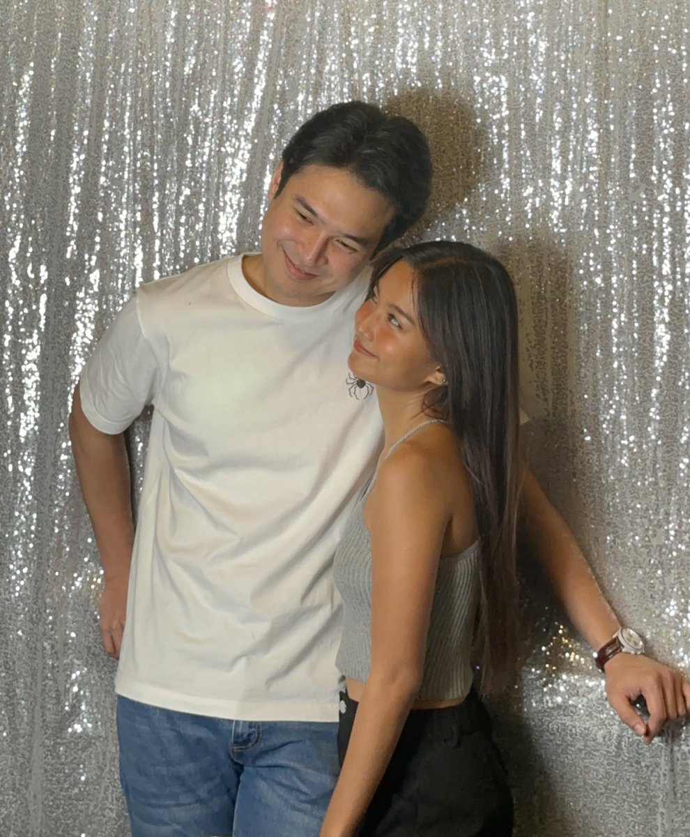 KRISHROMES STRONGER TOGETHER

#KerkerSDAVotingDay #KrisshRome 
#KrisshaViaje  #JeromePonce