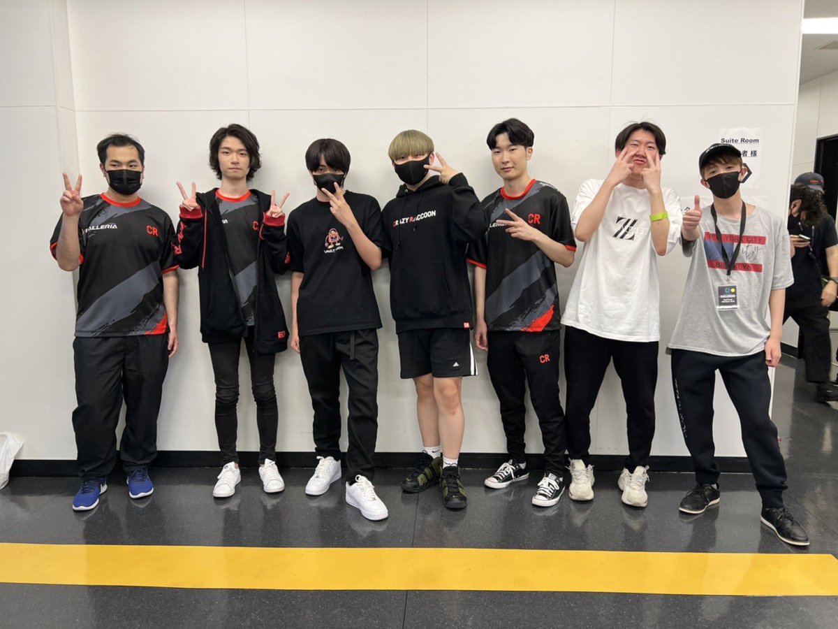 yunyuuuuun_v's tweet photo. GLHF
#DFMWIN #nethWIN #MedusaWIN
#MeiyWIN #AnthemWIN #SSeeSWIN
#AstellWIN #NorthernLightsWIN
#MelofoviaWIN #VCTPacific https://t.co/rso5A4fDli