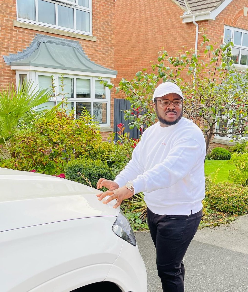 Happy birthday <a href="/mrbayoa1/">Mr Bayo</a>. Wishing you great fortune, God's incessant blessings and immense happiness as you celebrate your anniversary. Live long and prosper brother 🥳