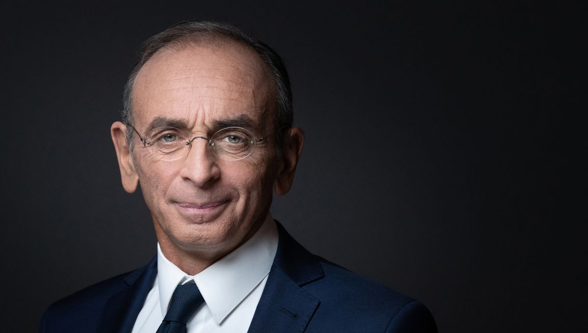 Elie_Giorno's tweet photo. Zemmour a démarré en avoisinant les 20% aujourd'hui il est à 2%
N'importe quel homme politique aurait modifié son programme pour courir après les électeurs
Et pourtant lui n'en a pas changé une virgule, vent debout dans la tempête
C'est ça avoir des convictions 
#Reconquête_off https://t.co/yuwhZjokvv