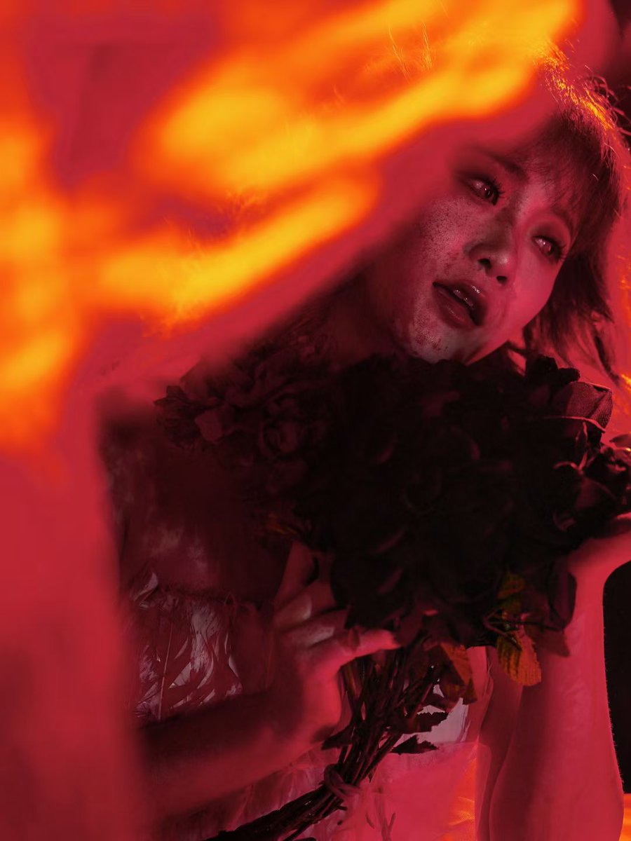 福利姬🦊婳分享的黄推图片4 - 网红私拍内容