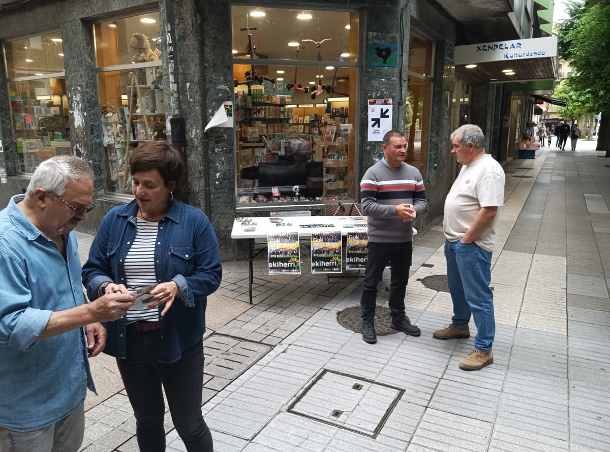 Kooperatibaren lehen argindar autokontsumo proiektua martxan dugu, eta orain kooperatiba zabaldu behar dugu bazkide erabiltzaileak lortuz.
#ESE #energia #Orereta #Errenteria
Energia Komunitatea ezagutu nahi duzu?
Kalean ere aurkituko gaituzu 🌞
Info + 👇🏾
ekiherri.eus