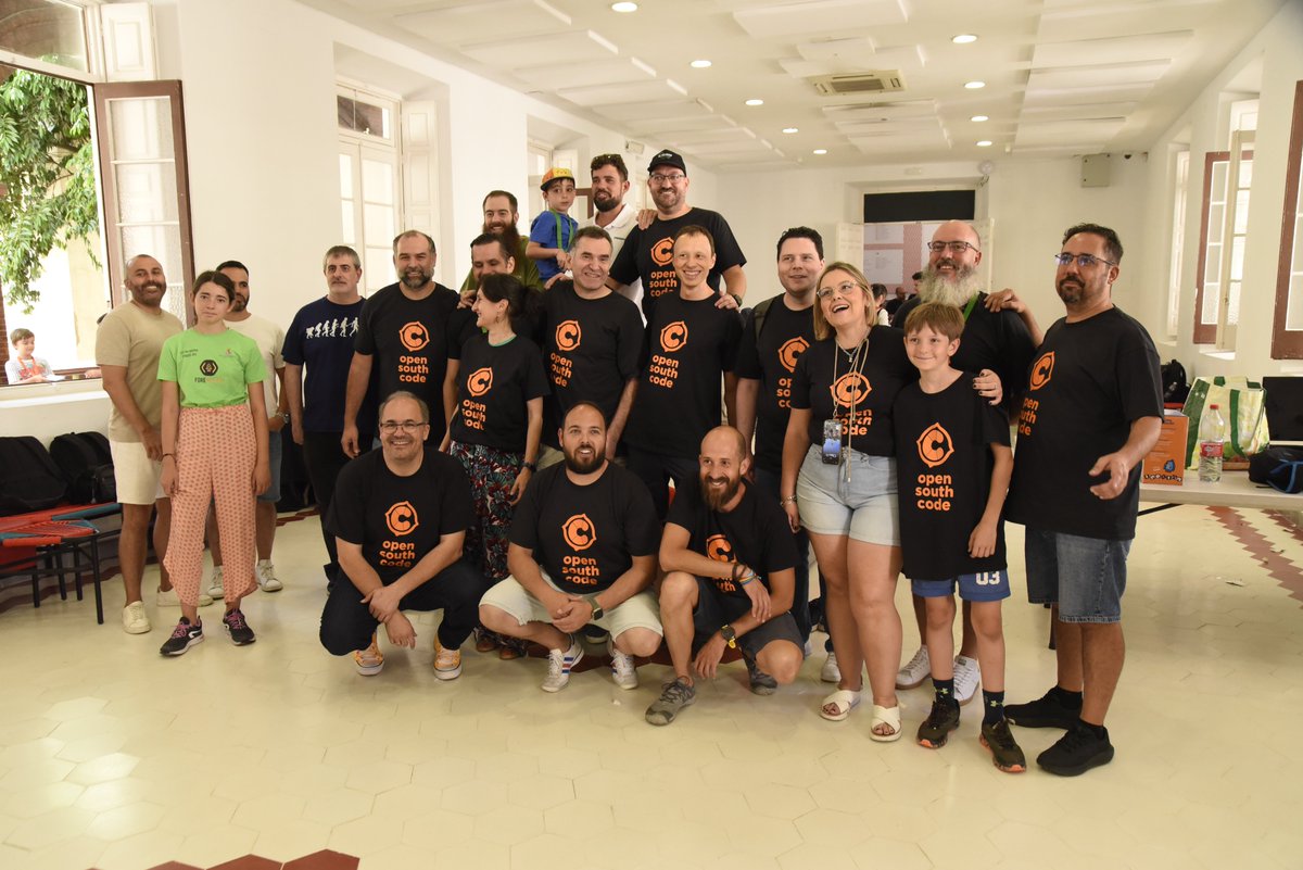 OpenSouthCode's tweet photo. A nuestra increíble comunidad, partners y ponentes, cuya pasión por la tecnología y cultura libre han hecho posible este evento,  ¡muchas gracias y nos vemos en 2025! 💫🤩 https://t.co/brdN2s2E6j