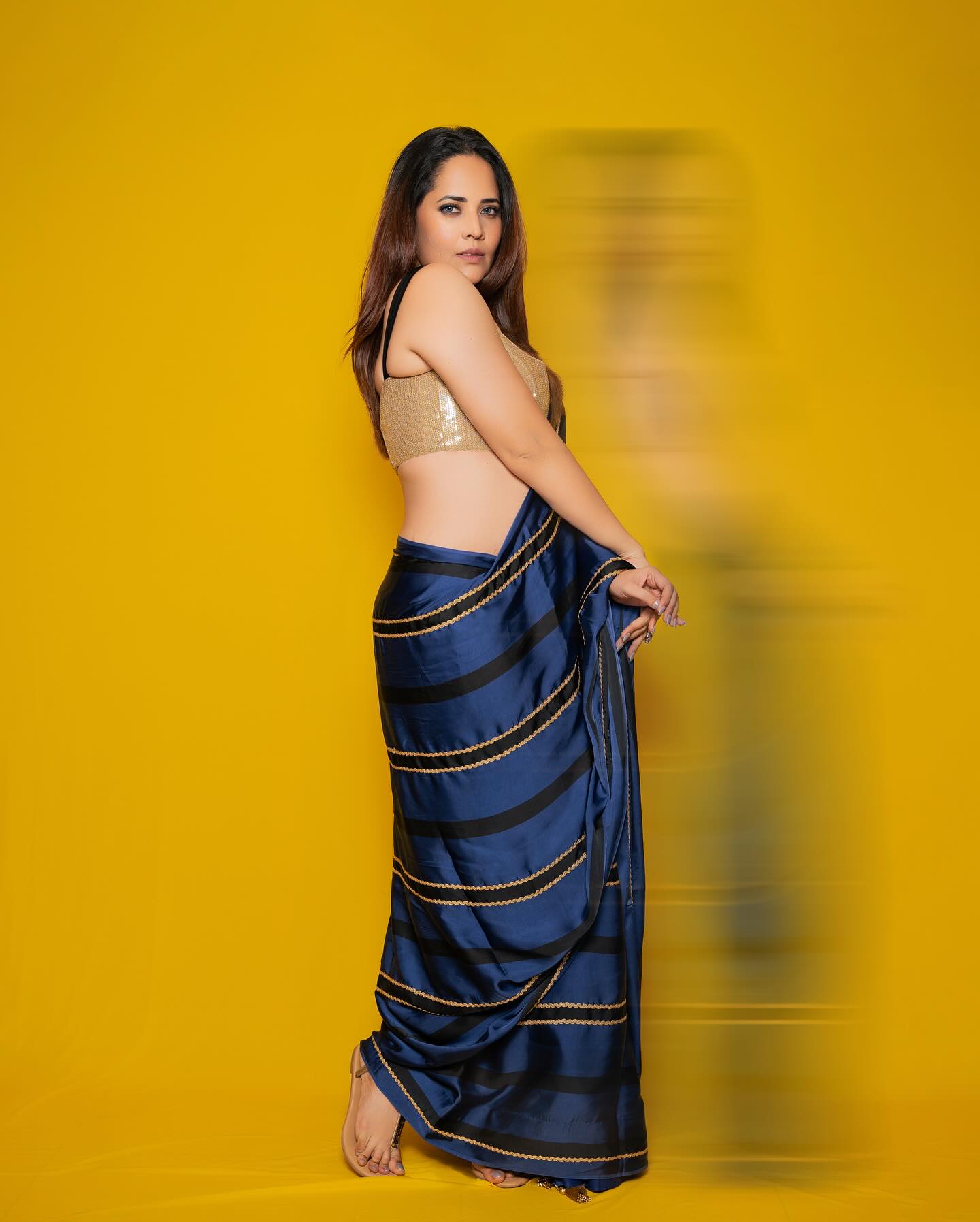 GQvmtGibQAAWHY7?format=jpg&name=large