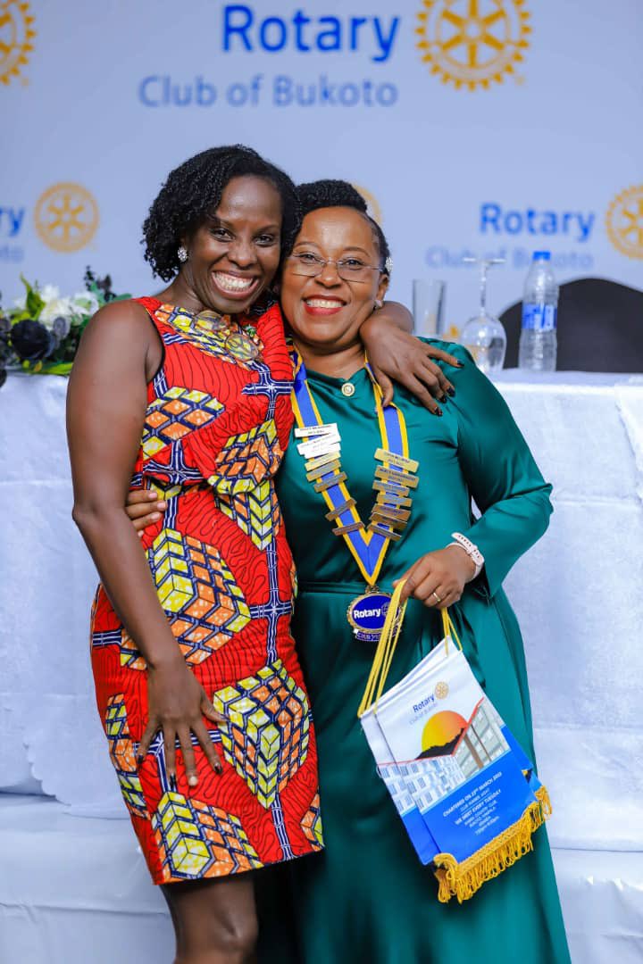 Rotary_Bukoto's tweet photo. President @AliceTuriho recognized clubs present through extending Bukoto family love by exchanging a club banner with each delegate during the #22ndRCBInstallation at Silver Springs Hotel. https://t.co/NdtQ7QtXcX
