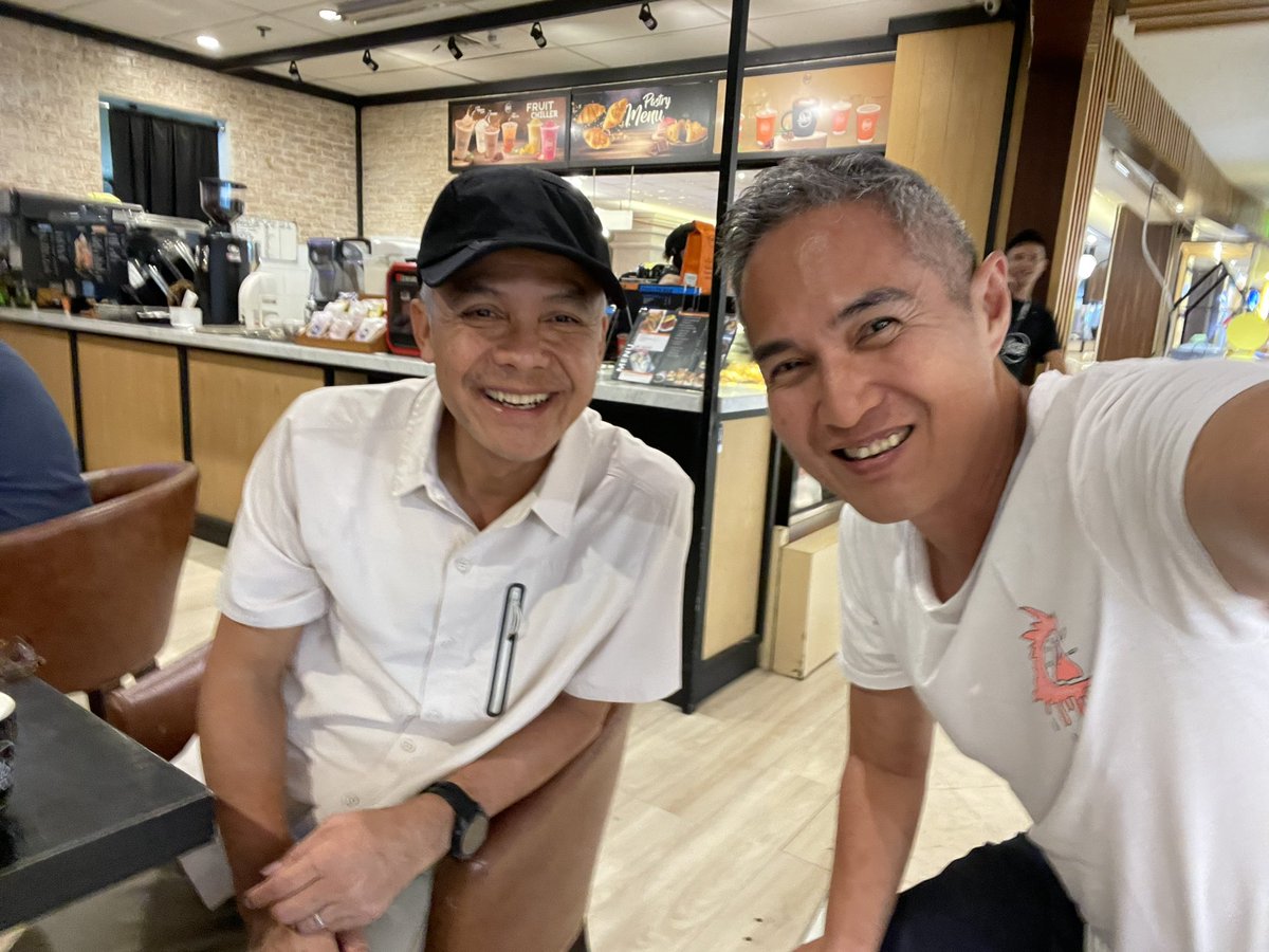 Ditunggu kunjungannya lagi ke heritage karya BK, Mas <a href="/ganjarpranowo/">Ganjar Pranowo</a> 🙏🏾