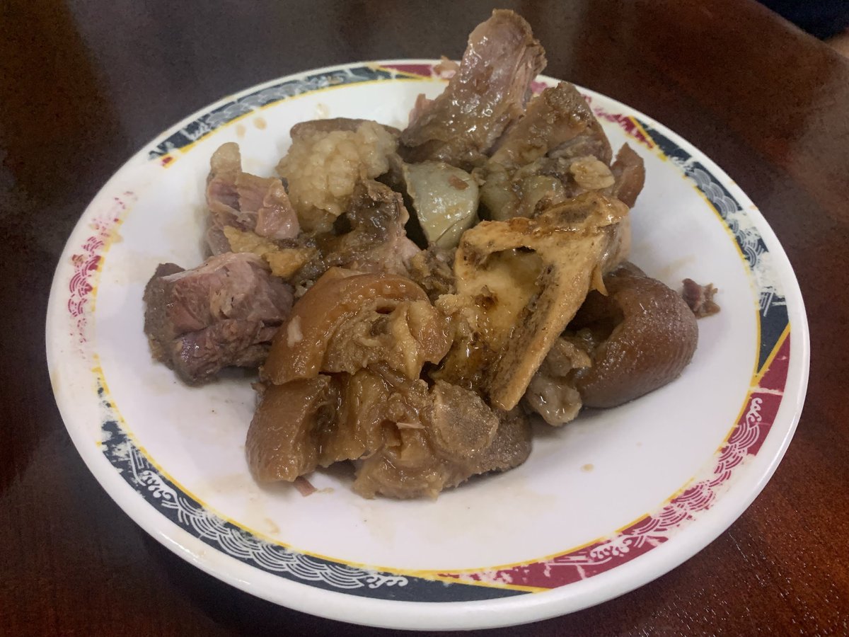 媽媽很愛吃  女兒也覺得好甲
你們也覺得好甲   阿就吃起來
吃飽回旅館睡大覺 https://t.co/ag6tXvTK8p