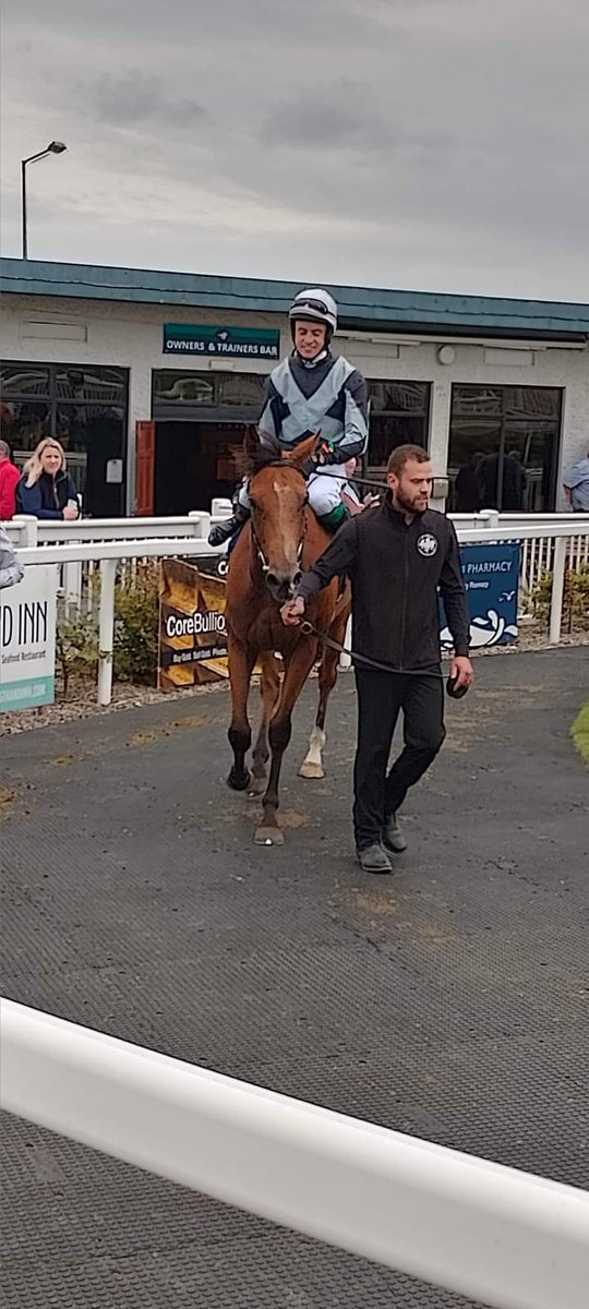We  know <a href="/TramoreRaces/">Tramore Racecourse</a> is no stranger to providing platforms for future Cheltenham winners like AL BOUM PHOTO,
LAURINA, PENHILL 
SAINT ROI &amp; 
EL FABIOLO.
Yesterday's Queen Alexandra winner at Royal Ascot UXMAL won his maiden at Tramore  <a href="/JJjslevin/">J.J. Slevin</a> last September 
#RoyalAscot