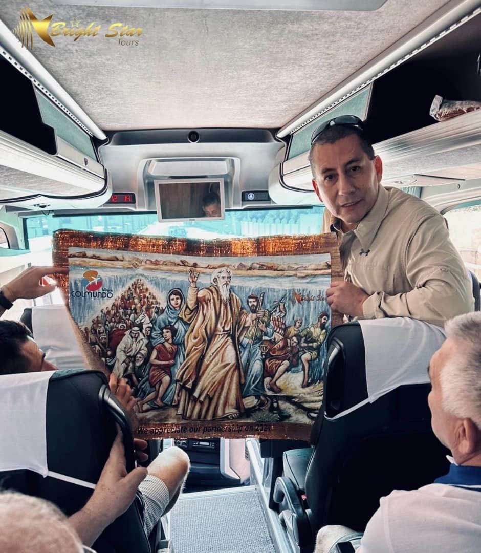 Bright Star Tours tweet media