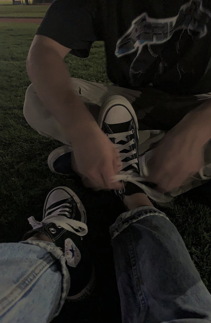 settsumu's tweet photo. stolen moments. 
had a date w/ @intelligentsets .
 
⠀ https://t.co/BkmLSEHDOZ