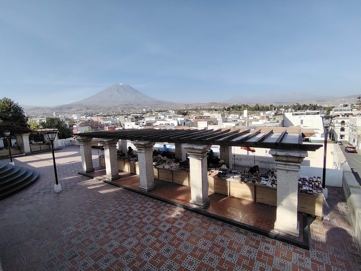 #Exclusivo 🚨Legado histórico en riesgo: seis patrimonios mundiales y más de 60 sitios protegidos en Perú 🇵🇪 han sido afectados por invasiones y la presión urbana. 🧵
🔎: 👉bit.ly/45TmFot👈