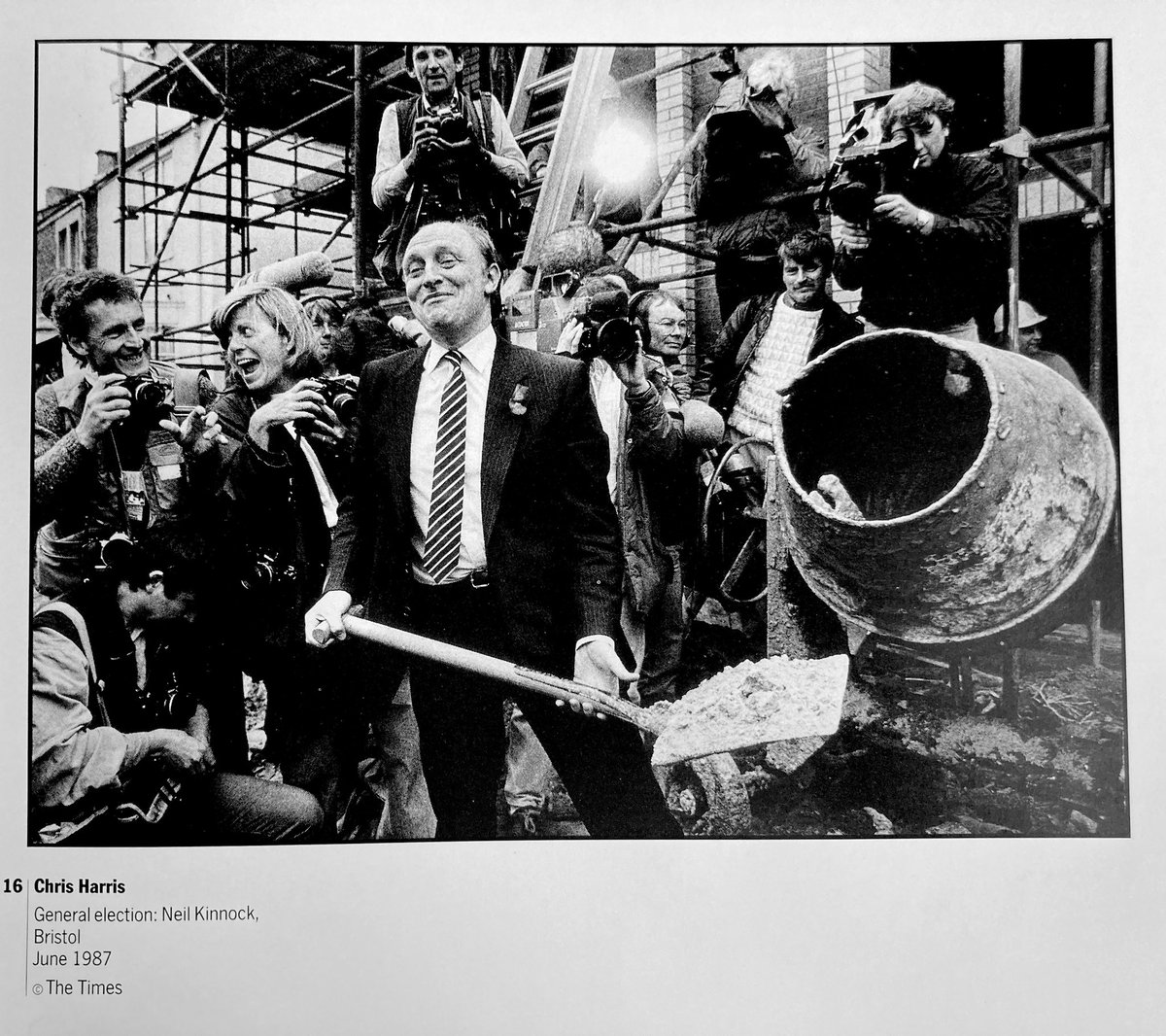 <a href="/MattChorley/">Matt Chorley</a> Really enjoyed your <a href="/TimesRadio/">Times Radio</a> feature on Political Press Photos with <a href="/StefanRousseau/">Stefan Rousseau</a> <a href="/PohleRichard/">Richard Pohle</a> &amp; <a href="/parsonsmedia/">Parsons Media</a> I remembered this lovely photo by Chris Harris of <a href="/thetimes/">The Times and The Sunday Times</a> from the 1987 Election Campaign. The background action is superb.