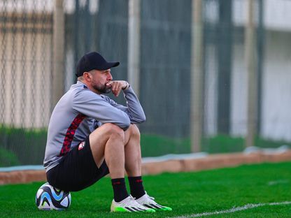 FootySaudi's tweet image. Al Orobah @ALOROBAH_FC is reviewing the choice of lgor Jovićević, the former coach of @alraedclub ..
The coach is waiting, and the club is spending time investigating ...
More updates to come