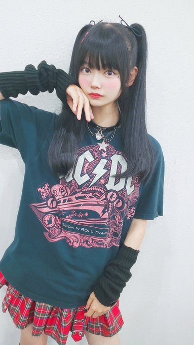星野るなのTwitter画像31