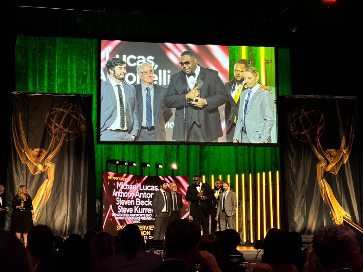 Ant_CLE's tweet photo. I don't tweet much but we wouldn't be here without all the @ultCLEsports fans, from the bottom of my heart thank you all! https://t.co/OOR5iUbqFP
