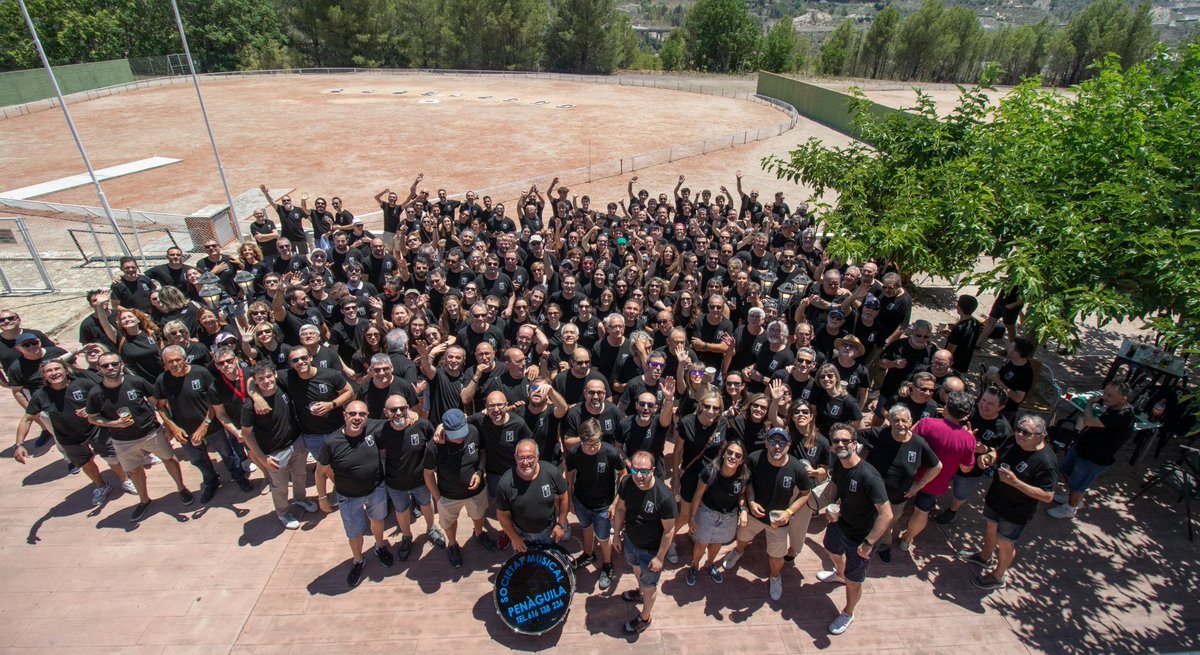 #Dinà2024 <a href="/alcodianos/">Filà Alcodianos (Alcoi)</a> Restaurante Tiro de Pichón