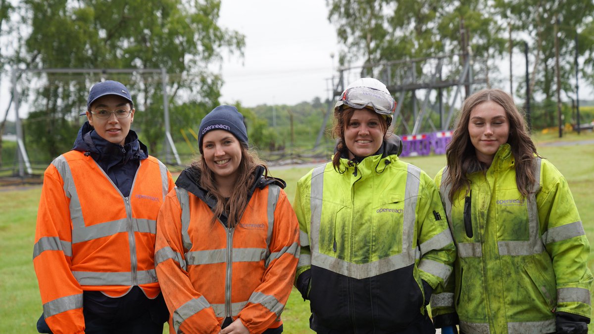 To celebrate #INWED24, here are some of the faces that make us who we are 🤩

A huge thank you to all of our women engineers! 🎉