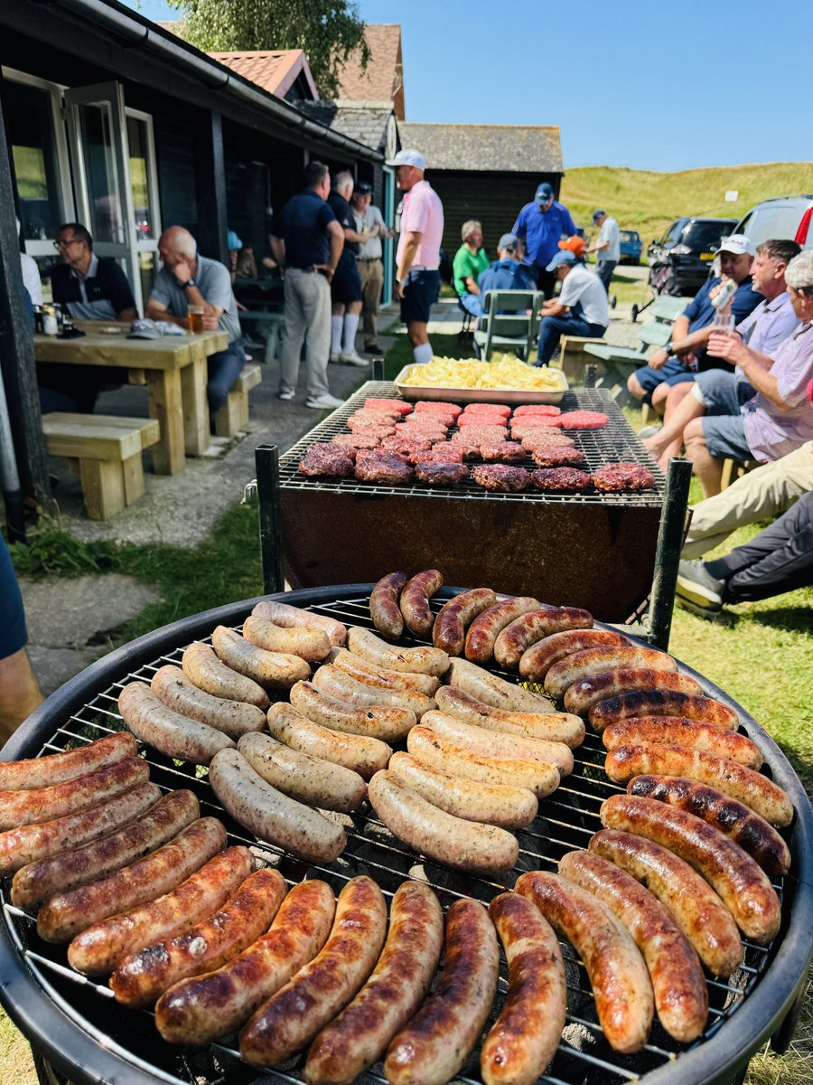 Great morning <a href="/TheRyeGolfClub/">Rye Pro Shop</a> Old Course looking very minty now the rough is starting to dry out!  Captain’s Day BBQ!  #ArtisanGolf The new 16th swale and 17th tee is lovely <a href="/GrandGarth/">Garth Grand</a>