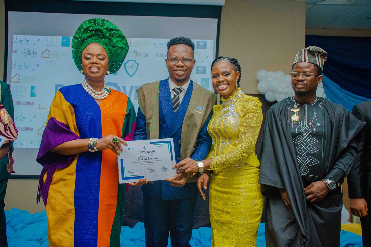 jci_nigeria's tweet image. Celebrating Excellence and Achievement at the JCI Nigeria Senate Association Reunion Gala and Awards Night, where distinguished leaders gather to honor outstanding contributions and accomplishments.