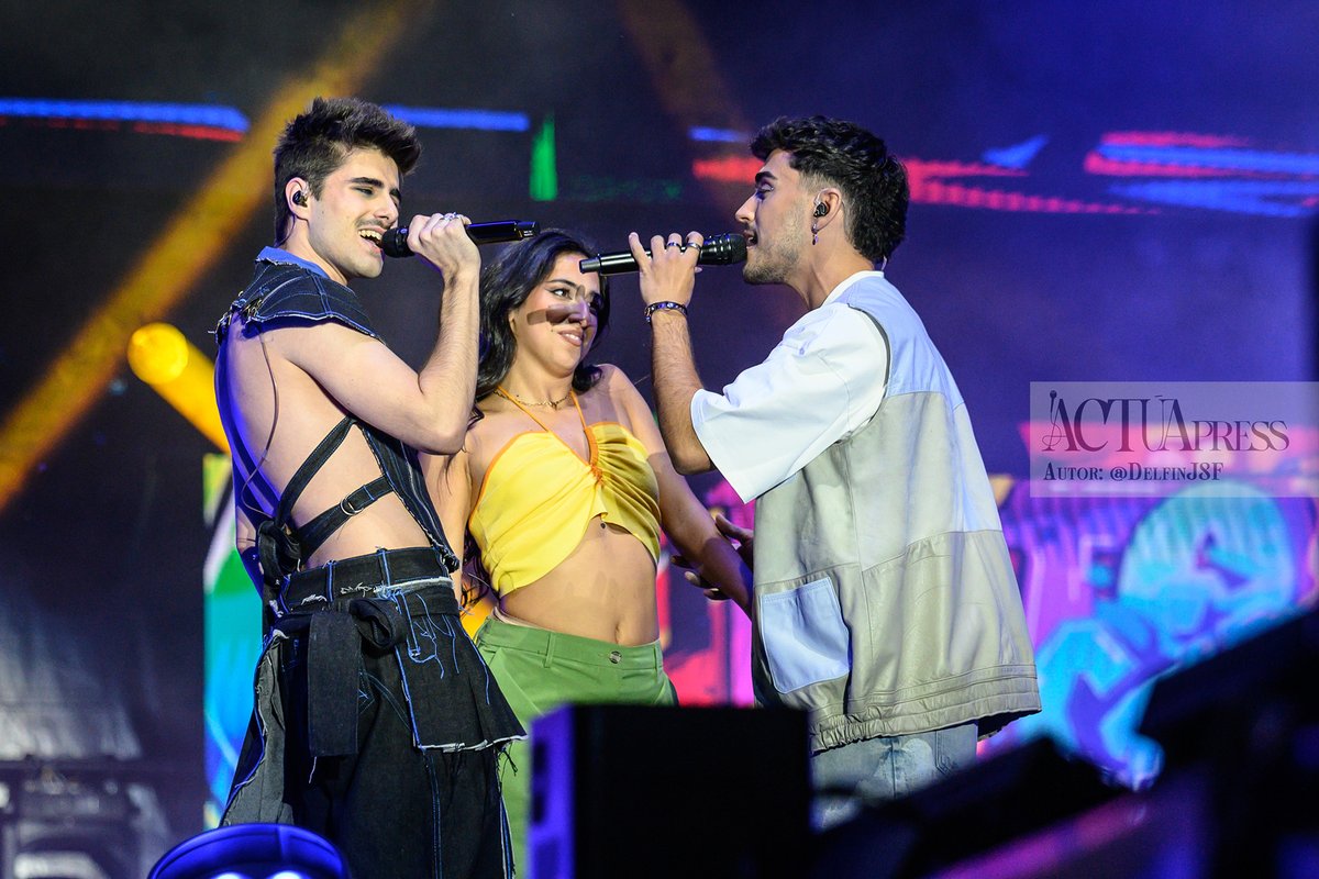 🎶 Emoción y sorpresas en la noche zaragozana de Operación Triunfo

Podéis leer la crónica del concierto aquí 👇
actuapress.es/emocion-y-sorp…

📷<a href="/DelfinJSF/">DelfinJSF</a>
✍️ @mariatobajas

#OT23 #OT2023 #OTConcierto #zaragoza #Naiara #juanjobona #martin #ruslana #elseñorwom #universalOT