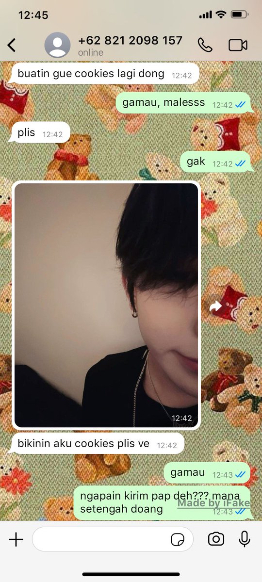 keepsleepy's tweet photo. bikinin cookies 
a heeseung few tweets au ★ https://t.co/2ySBSMeIAS