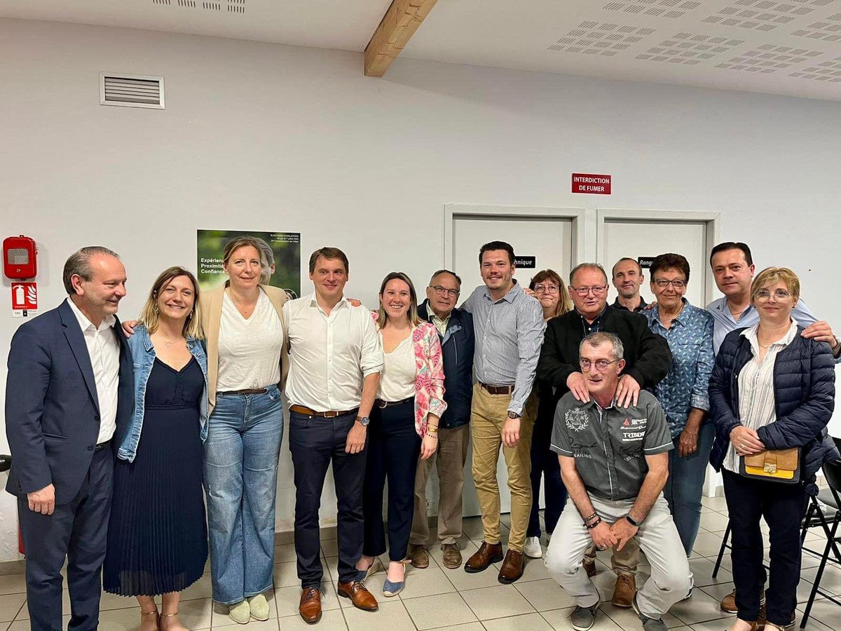 Véronique Pouzadoux (@veropouzadoux) on Twitter photo Élections Circo 0303 ! Parce qu on a le meilleur des députés on compte sur vous pour le garder!
Pr le bassin de Gannat : défense des écoles, soutien durant les grêles, classement en ZRR, relais agrandissement maison de santé, présence à nos événements! Et plus… <a href="/NicolasRay03/">Nicolas Ray</a> Élections Circo 0303 ! Parce qu on a le meilleur des députés on compte sur vous pour le garder!
Pr le bassin de Gannat : défense des écoles, soutien durant les grêles, classement en ZRR, relais agrandissement maison de santé, présence à nos événements! Et plus… <a href="/NicolasRay03/">Nicolas Ray</a>