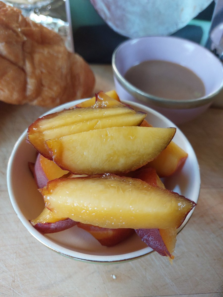 Hopefully putting the 'j' into jolly  x Hayley #sunny #summer #ideas