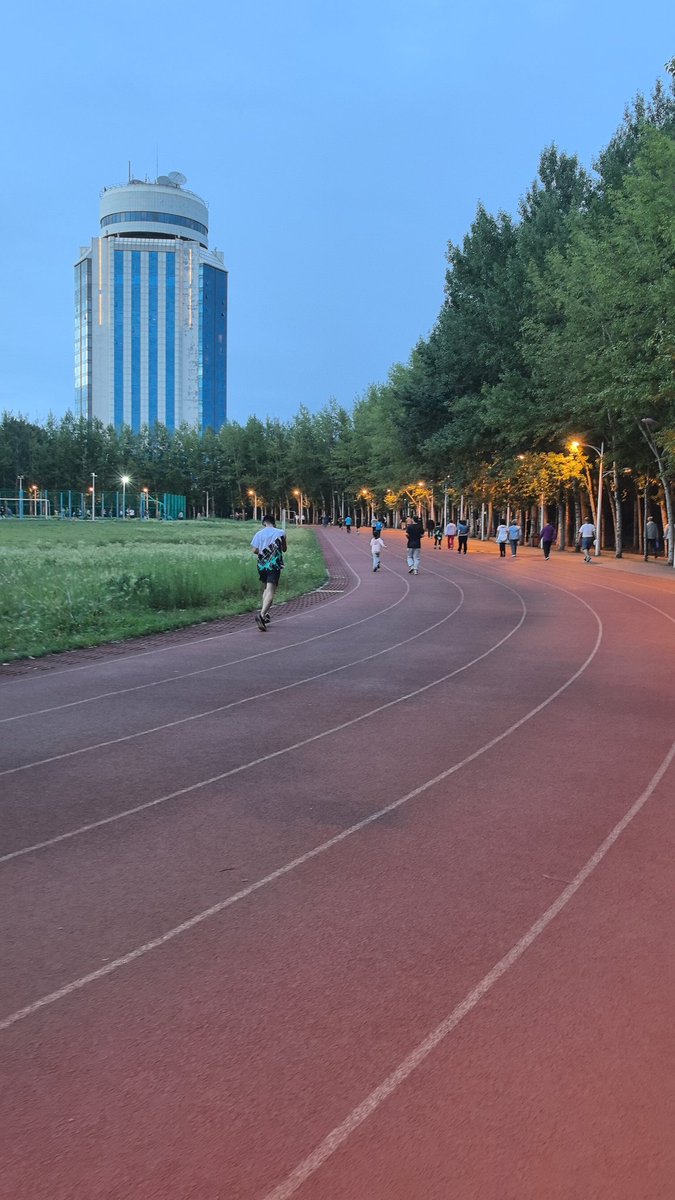 开始暴走。。。