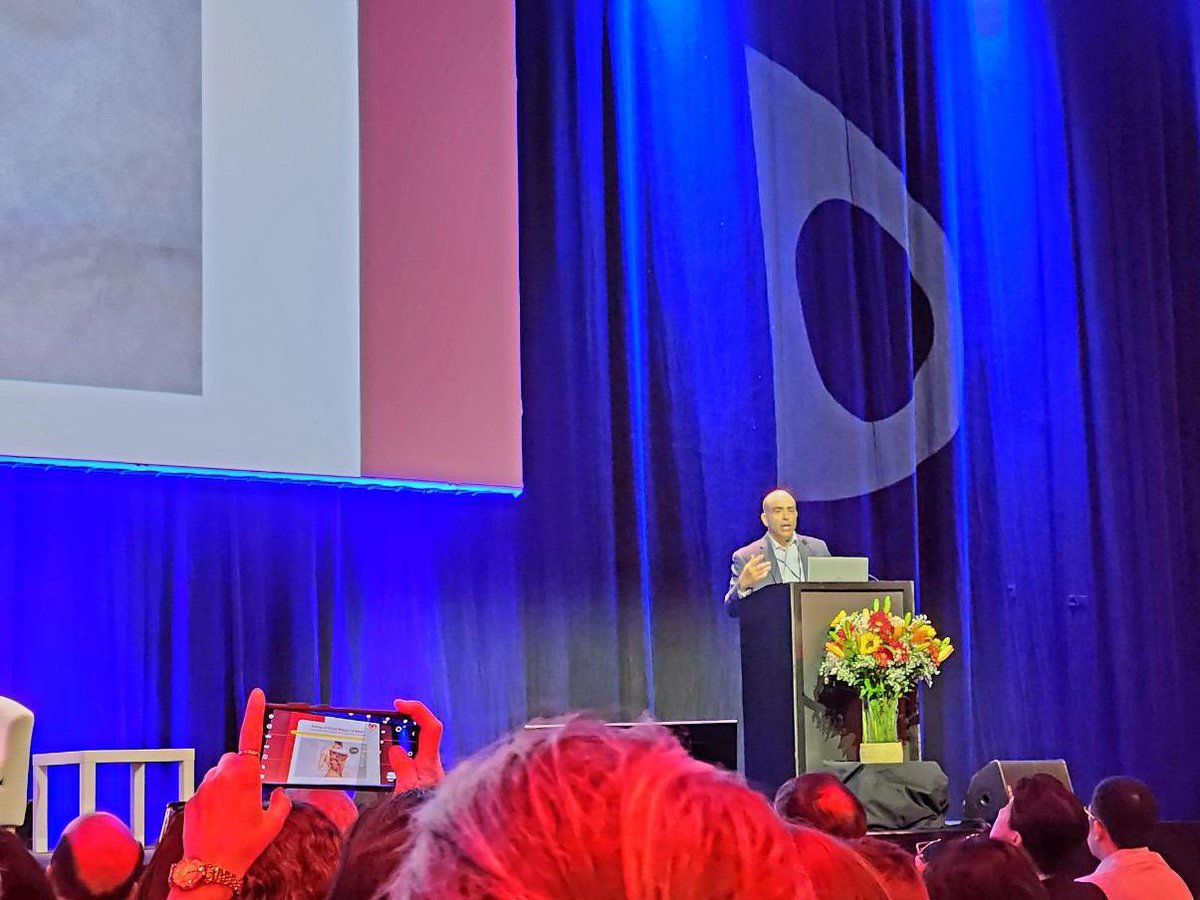 Ramen Chmait (@ramen_chmait) on Twitter photo Honored to be in Lisbon at FMF to discuss our experience with fetoscopic repair of Spina Bifida via percutaneous mini-laparotomy. 
#FMF2024 Honored to be in Lisbon at FMF to discuss our experience with fetoscopic repair of Spina Bifida via percutaneous mini-laparotomy. 
#FMF2024
