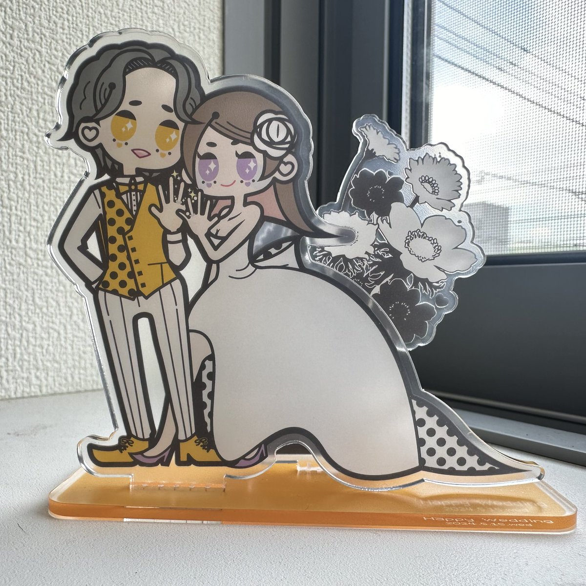 改めて！私事にも関わらず、結婚祝いをくださったキニスンさん、真鍮、がりーさん、ありがとう！！
お礼の気持ちを込めてアクスタを贈らせていただきました🥰

写真は自分用の。可愛いが過ぎるんだ……